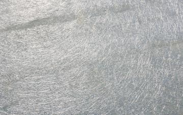 East Tisted laminate fibreglass or shingles?